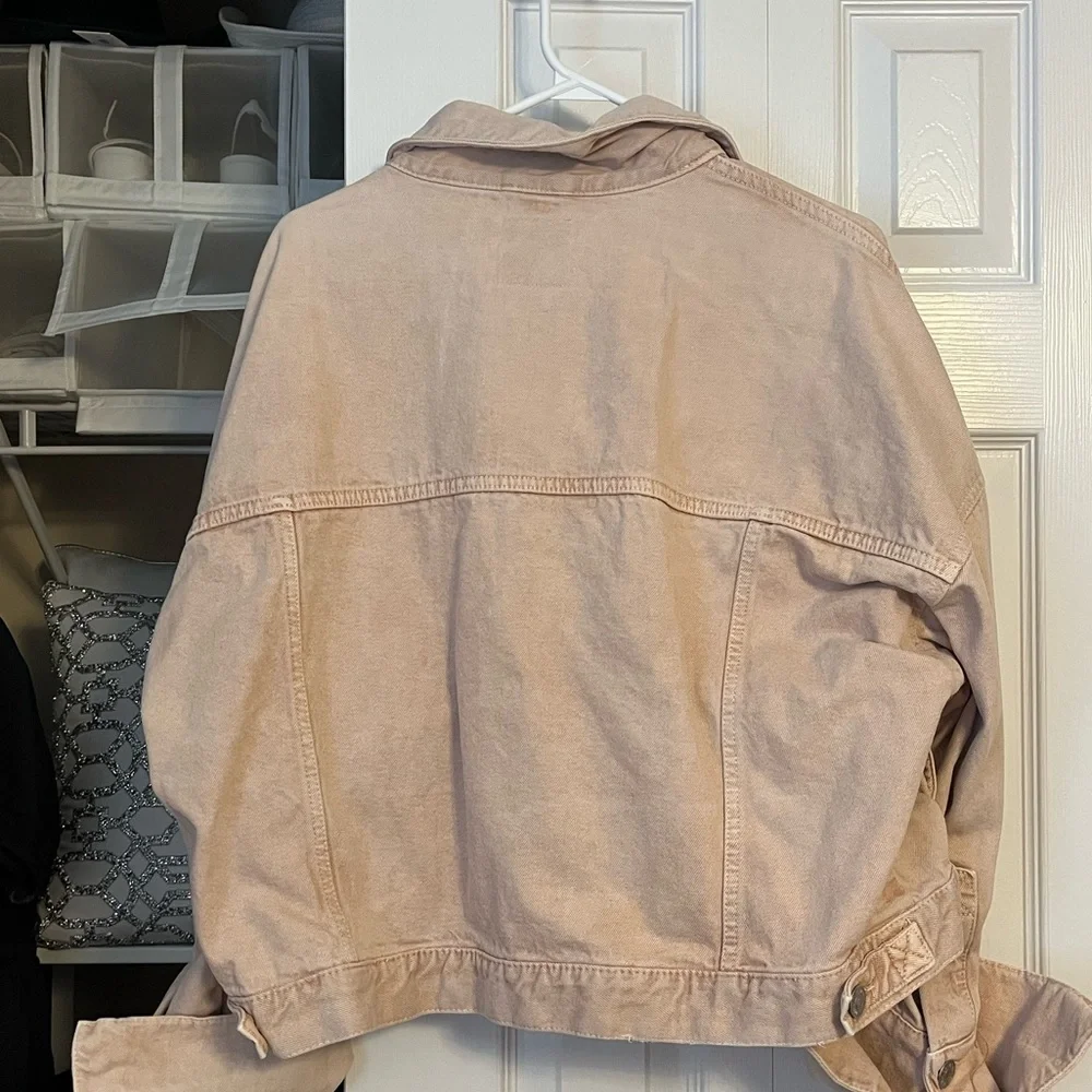 Zara Women's Pink Cropped Denim Jacket - Picture 4 of 4